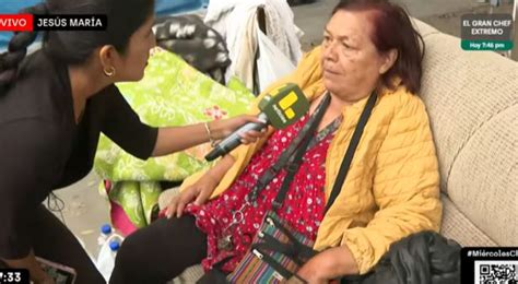 Anciana Duerme En La Calle Tras Ser Desalojada Por Su Hijo Latina