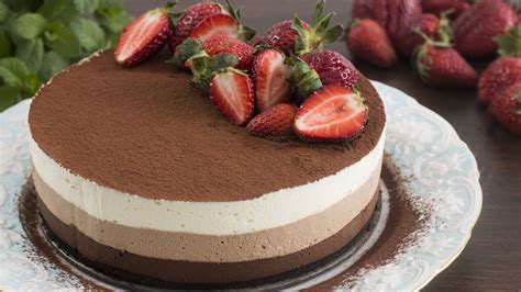 Easy Chocolate Mousse Cake Recipe Uk | Deporecipe.co