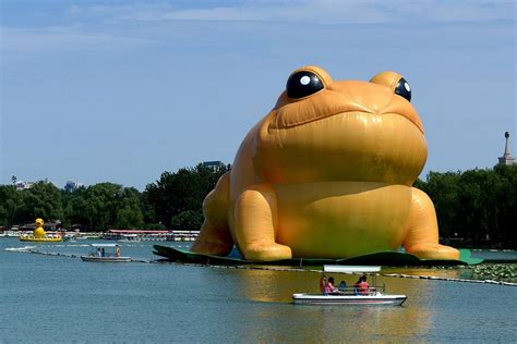 Самые большие вещи в мире (20 фото) 😅 pichold.ru