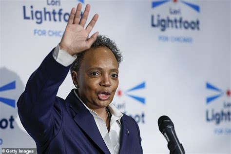 Lori Lightfoot S Reign As Chicago Mayor Slammed As Loses Reelection Bid Daily Mail Online