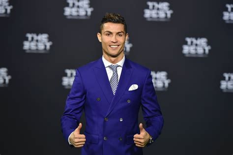 Cristiano Ronaldo Wins The Fifa Mens Player Of The Year Award The18