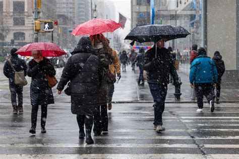 Eua Vivem Tempestade De Neve E Frio Deixa Mortos Em V Rios Estados