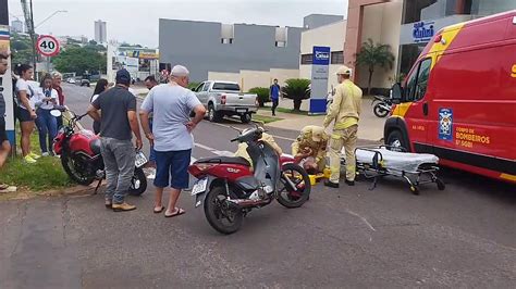 Acidente duas motocicletas deixa condutores feridos próximo ao Lago