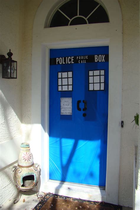 We Made This Tardis Front Door For Our Doctor Who Birthday Party Doctor Who Birthday Doctor