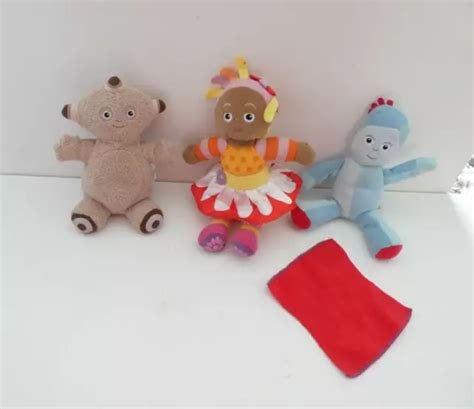 IN THE NIGHT GARDEN IGGLE PIGGLE UPSY DAISY MAKKA PLUSH SOFT Small