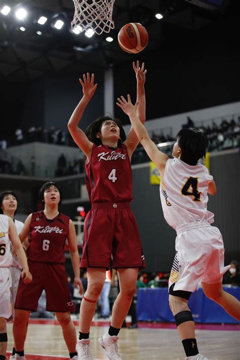 大阪）大阪薫英女学院がベスト4 全国高校バスケ：朝日新聞デジタル