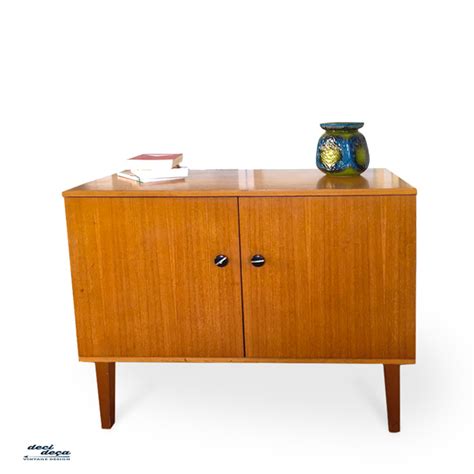 PETIT BUFFET VINTAGE De ci De ça Design meubles et objets du 20ème