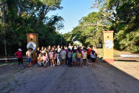 La Escuela Municipal De Danzas Visit El Parque Nacional Mburucuy