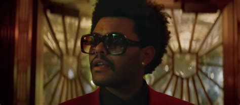 The Weeknd S Blinding Lights Makes Billboard History Popsugar Entertainment Uk