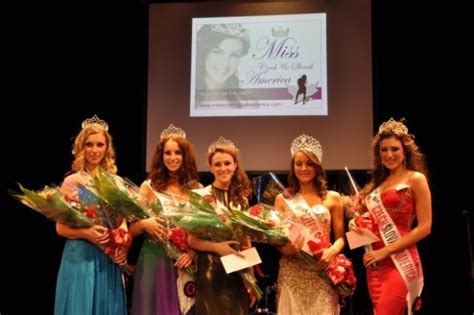 Kristína Kuníková zožala úspech na Miss Czech Slovak Amerika SITA sk