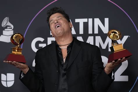 Grammy Latinos 2024 Premio Cuánto dinero se llevan los ganadores del