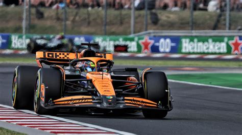 Formule 1 Oscar Piastri décroche sa première victoire doublé McLaren