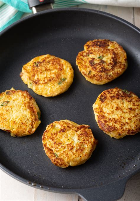 Golden Pan Fried Potato Cakes A Spicy Perspective