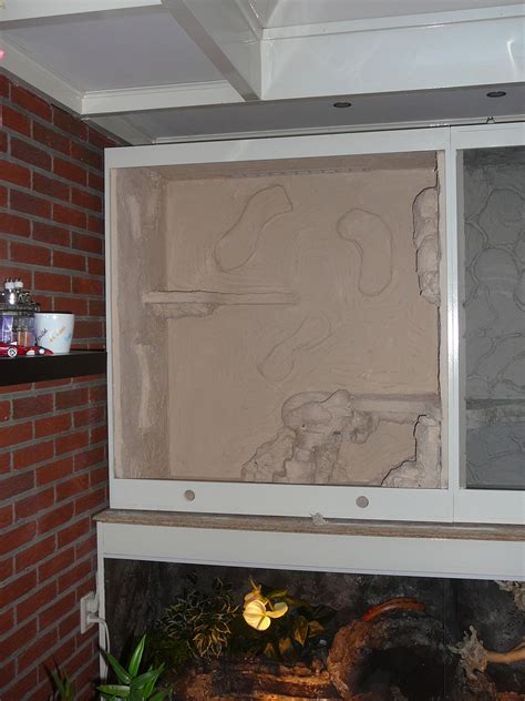 De Eerste Laag Latex Er Op Terrarium Fireplace Decor