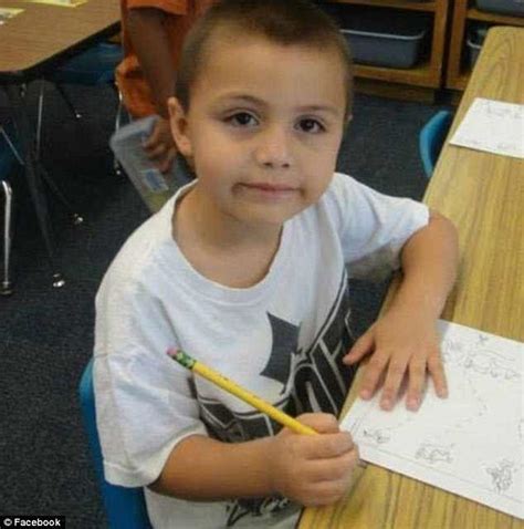 Padres Torturaron Hasta La Muerte A Su Hijo De A Os Habr A Revelado Que Era Gay