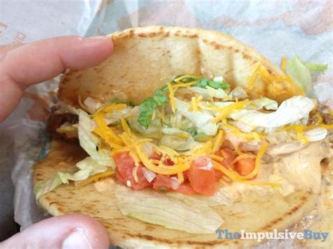 Review Taco Bell Chipotle Cheddar Chalupa The Impulsive Buy