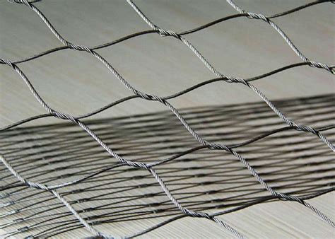 Мягкая гибкая сетка веревочки нержавеющей стали 80x80mm на животном ...