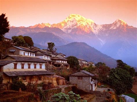 Les sommets de l'Himalaya visibles à 200 km : une première depuis 30 ans