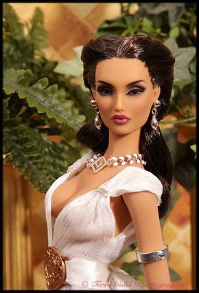 Collecting Fashion Dolls By Terri Gold 2018 Beautiful Barbie Dolls