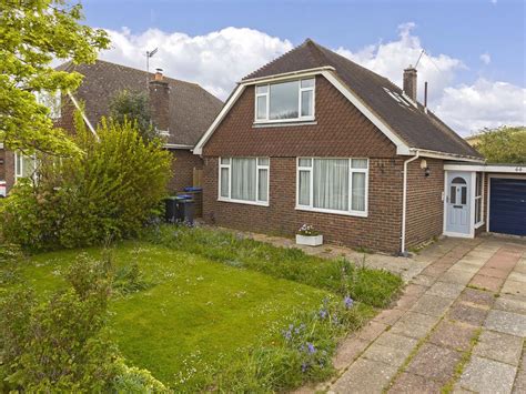 3 Bed Chalet For Sale In Cumberland Avenue Goring By Sea Worthing