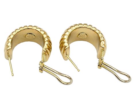 Chunky Wide Ribbed Omega Back Hoop Earrings Set in Polished 18 Karat