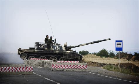 Video Shows Old Russian Tanks Taken Out Of Storage To Be Used In