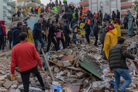 Rescuers Dig With Bare Hands For Survivors As Quake Toll Reaches 4 300