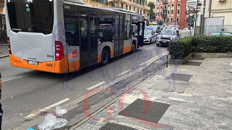 Pedone Travolto Da Un Bus Sulle Strisce In Via Lagustena A San Martino