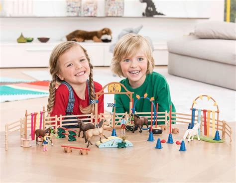 Schleich Pony Agilitybane Legesæt Med Hest Figur Og Tilbehør 42482