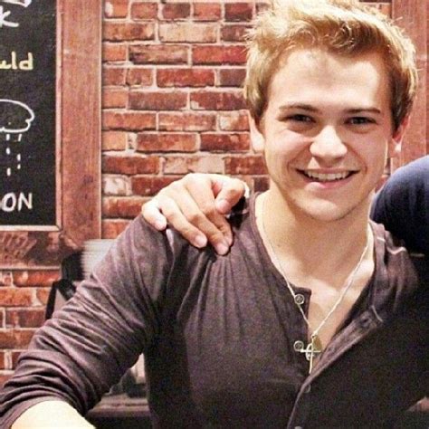 hunter, you're so cute!! | Hunter hayes, Hunter, Singer