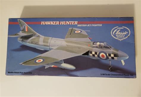 Lindberg Hawker Hunter 1984 Vintage Model British Jet Fighter Aircraft