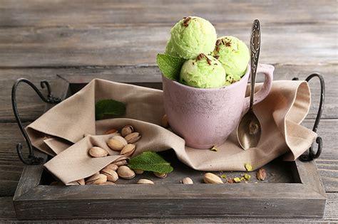 Super Easy Sajian Olahan Es Krim Matcha Sensasinya Tiada Dua CV