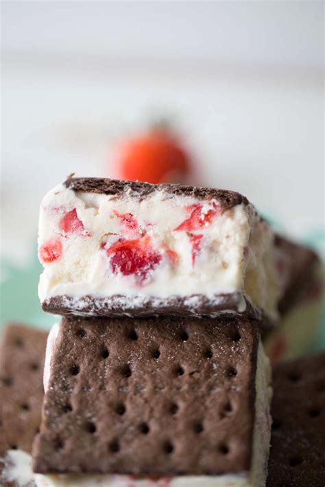 Make Your Own Strawberry Ice Cream Sandwiches Huffpost