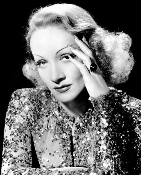 Marlene Dietrich photo gallery - 153 best Marlene Dietrich pics