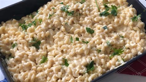 Mac and Cheese Tarifi PEYNİRLİ MAKARNA HİÇ BU KADAR GÜZEL OLMAMIŞTI