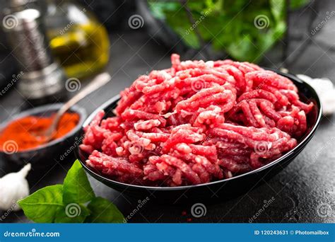 Raw Ground Beef Meat Fresh Minced Meat Stock Image Image Of Grind