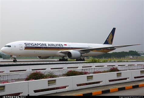 V Syi Boeing Singapore Airlines Thomas Loh Y H Jetphotos