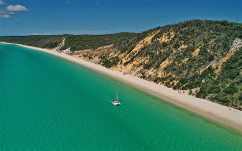 Fraser Island Rosheenlinh