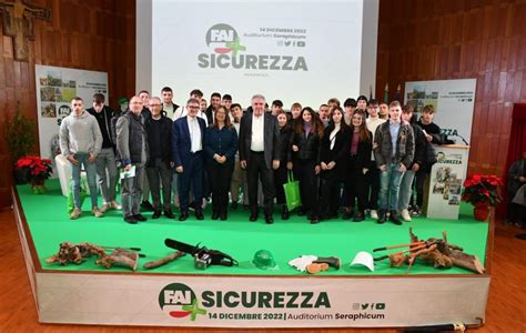 Fai Pi Sicurezza Giornata Di Formazione Per I Giovani Delliis