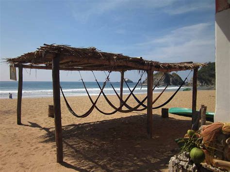 Playa Zipolite Welcome To The Beach Of The Dead Stay At The Roca