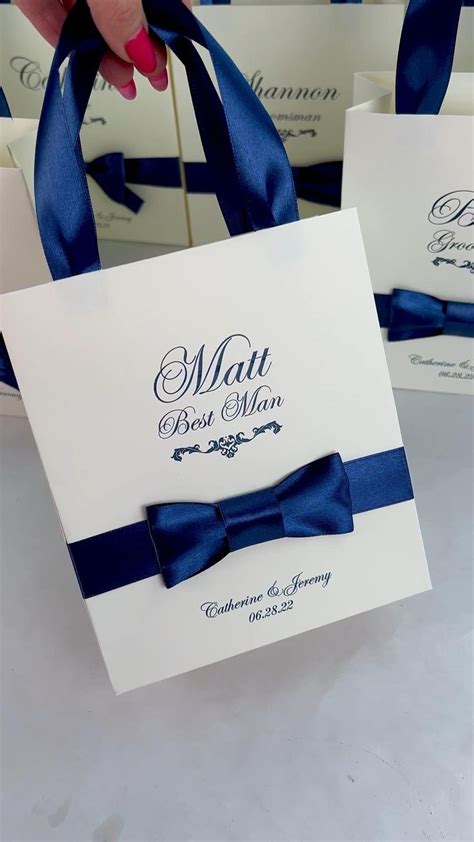 Personalized gift bags for wedding party favors | Bridesmaid groomsmen ...