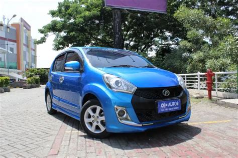 OLX AUTOS Daihatsu Sirion 1 3 M Sport Bensin MT 2015 1596 Mobil