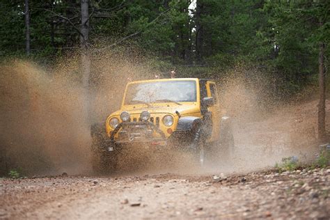 Free Download Jeep Mudding Wallpapers Jeep Mudding Pics Jeep 3000x2000