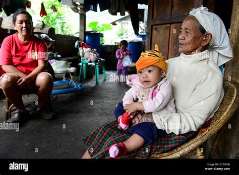 PHILIPPINES, Cordillera highlands, Bontoc, Samoki village, Igorot ...