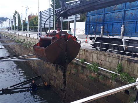 Galicia Retiradas M S De Toneladas De Residuos Del Fondo Marino En