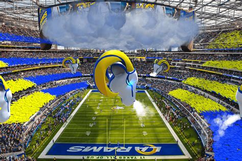 LA Rams debut augmented reality experience at SoFi Stadium - Samba Digital