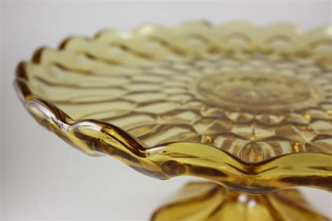 Vintage Anchor Hocking Fairfield Pedestal Amber Glass 10 Cake Plate Stand Ebay Amber