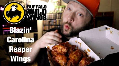 Buffalo Wild Wings Pizza And Blazin Carolina Reaper Wings Food Review Youtube