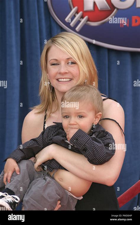 Meet The Robinsons Premiere Melissa Joan Hart Mason Wilkerson 3 25 2007 El Capitan