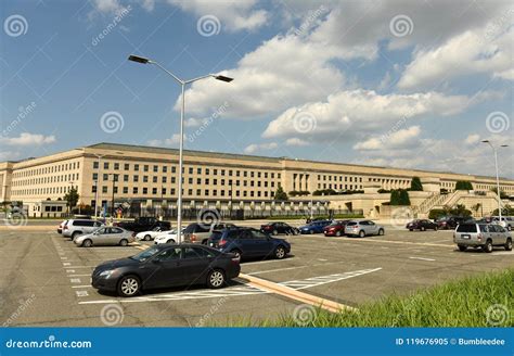 Washington Dc June Pentagon Building Headquarters